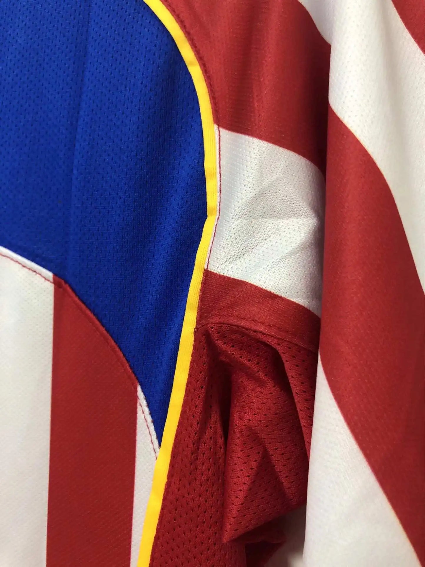 04/05 season Atletico Madrid Home  retro Fan version