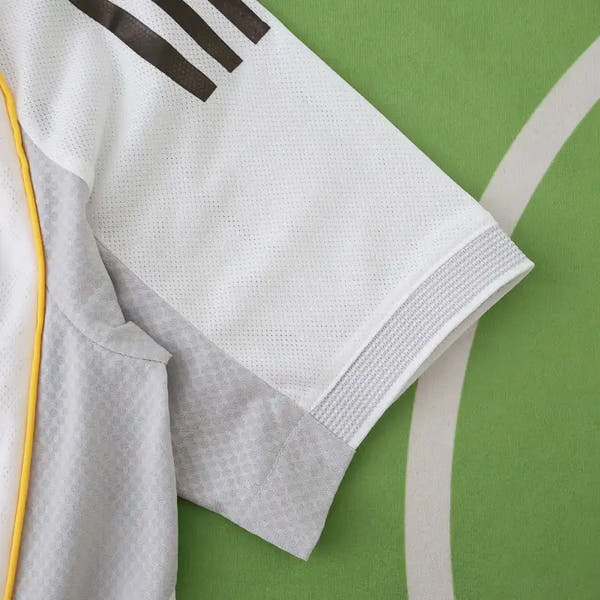 25/26 season Real Madrid CF home Player version