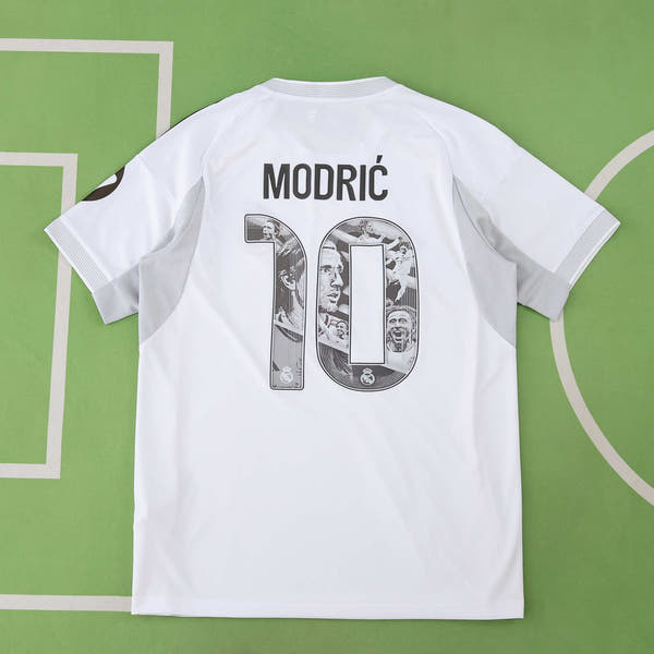 25/26 season Real Madrid CF home Modrić Concept version Fan version