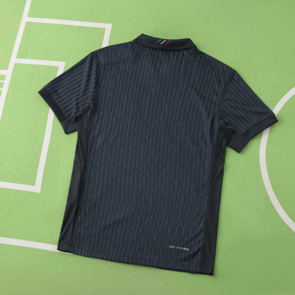 25/26 season Paris Saint-Germain F.C. fourth Player version